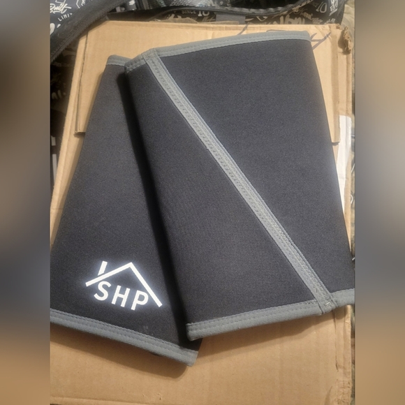 Knee sleeves - Picture 4 of 5